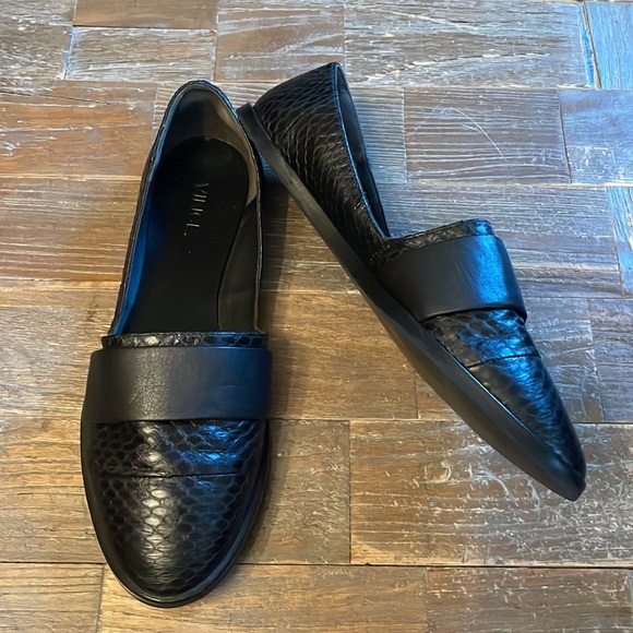 Vince Mason Snakeskin Embossed Leather Slip On Loafers🖤 - Picture 3 of 14